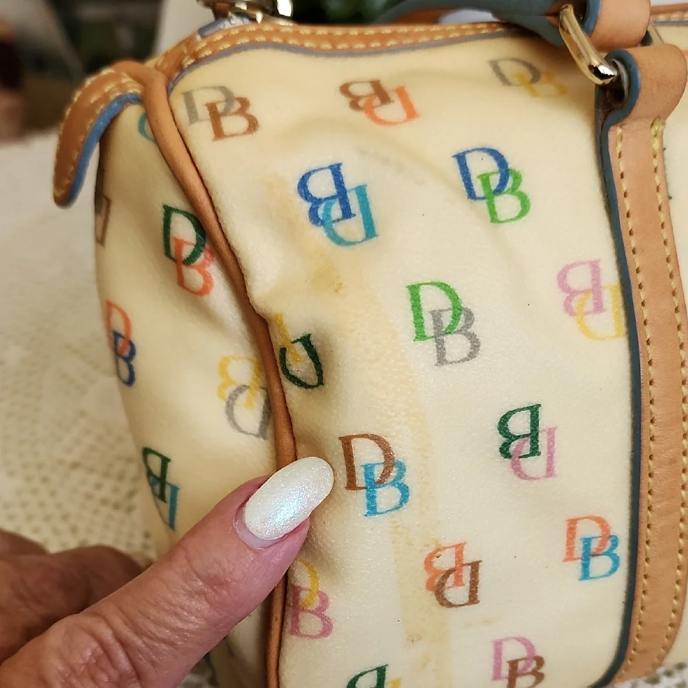 Dooney & Bourke Tan Multicolor Logo Shoulder Bag Set - Picture 4 of 15